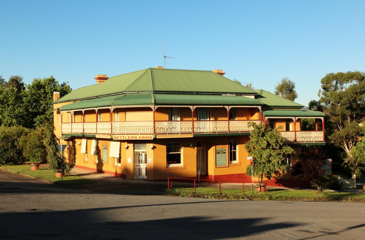 Dungog Settlers Arms Hotel المظهر الخارجي الصورة