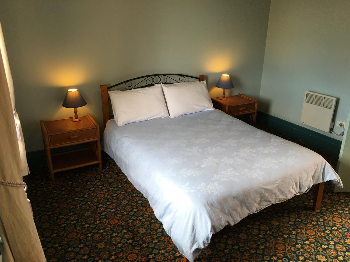 Dungog Settlers Arms Hotel المظهر الخارجي الصورة